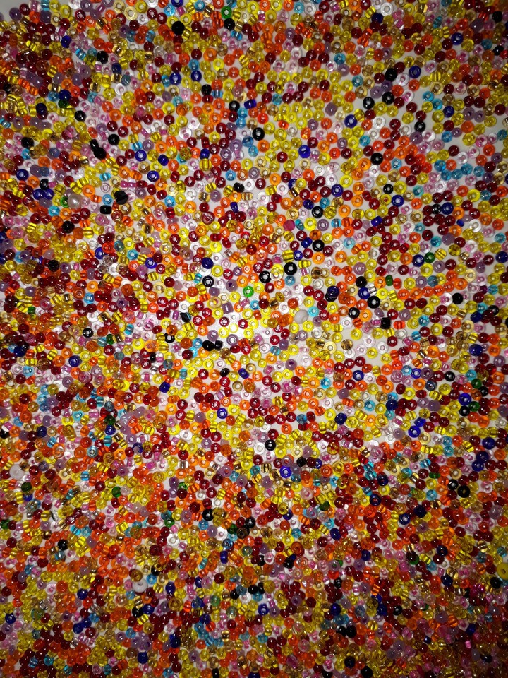 Glass bead
