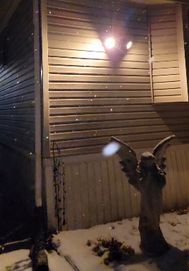 it's snowing again
