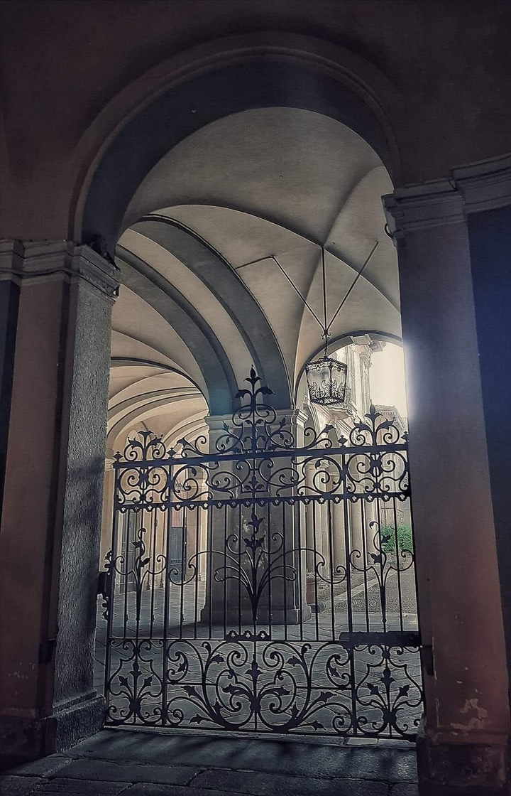 un cancello - -Lodi