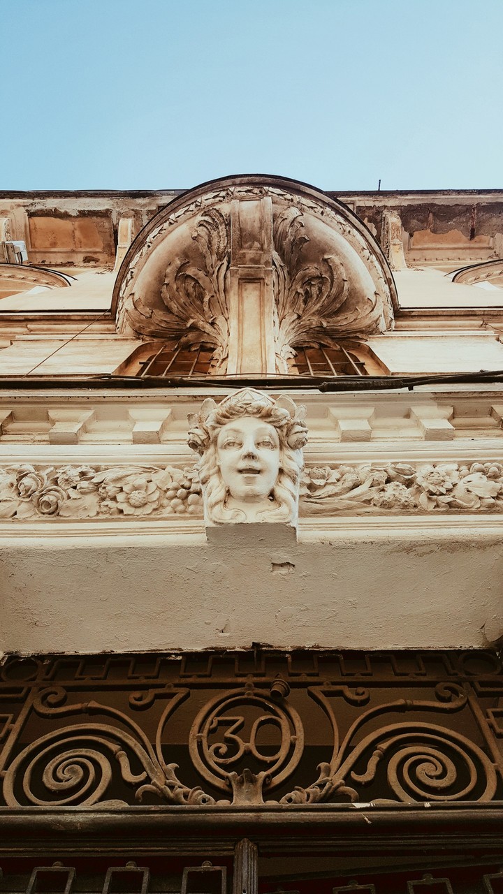 Hi, lady