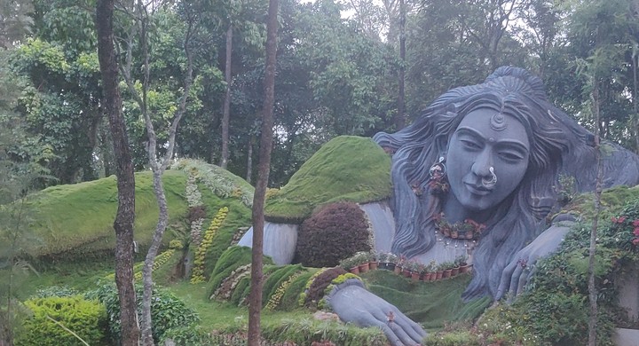 statue near chikkamagalur ,karnataka