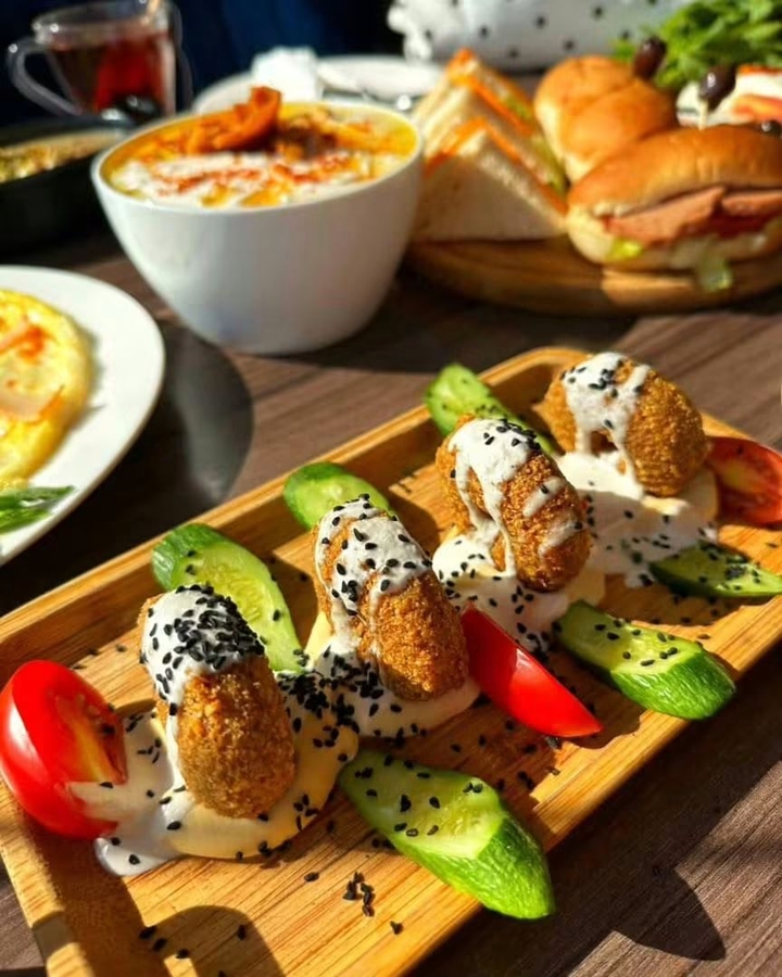 Food, Tableware, Ingredient