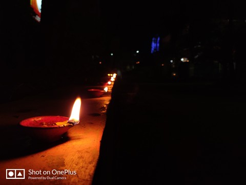 Diyas