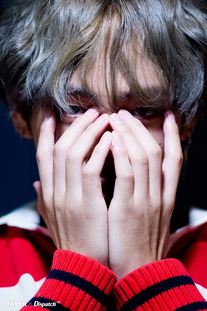 v