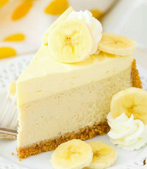 Beautiful and yummy bananas cake.