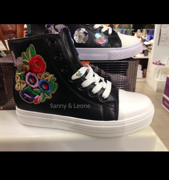 sanny & leone