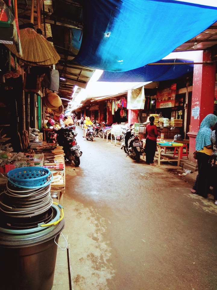market space