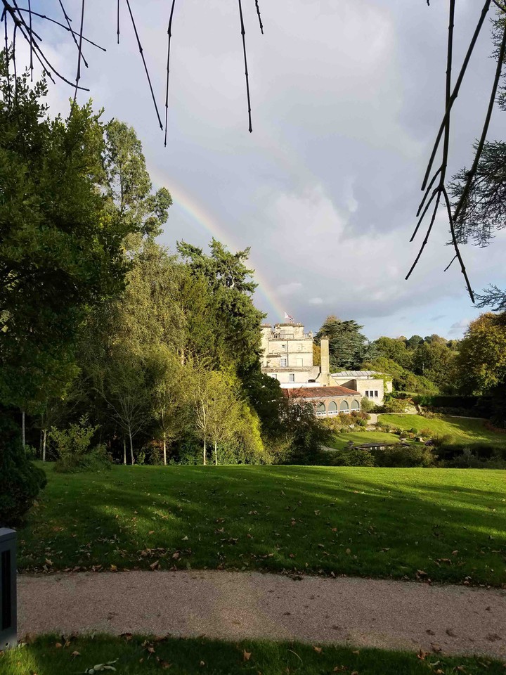 Saint Hill Manor Rainbow