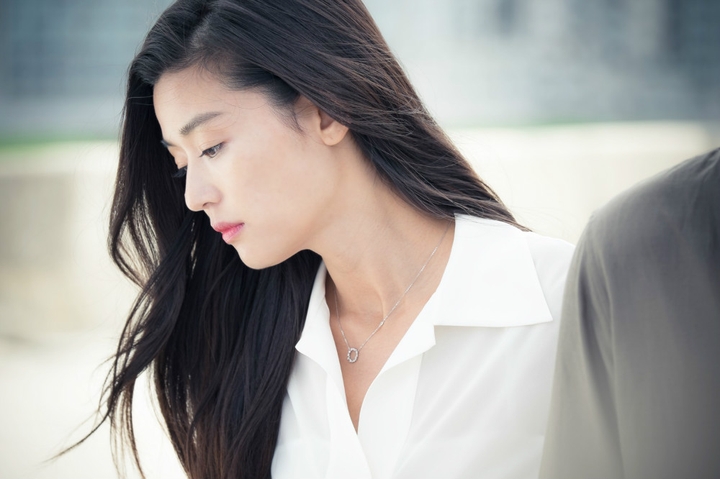 Jun Ji-Hyun
