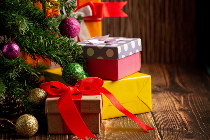 Christmas Tree, Balls & Gift Boxes