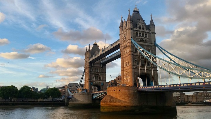 Sunset in Tower bridge