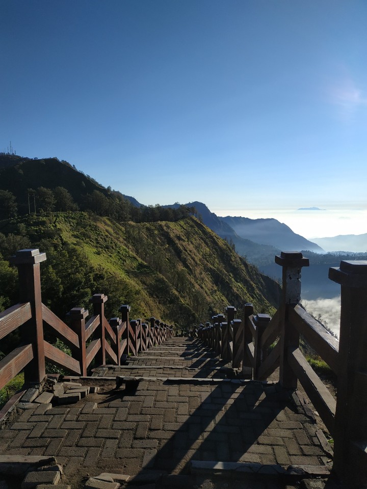 100 Steps