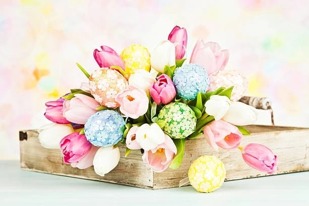 spritely Spring tulips & floral eggs