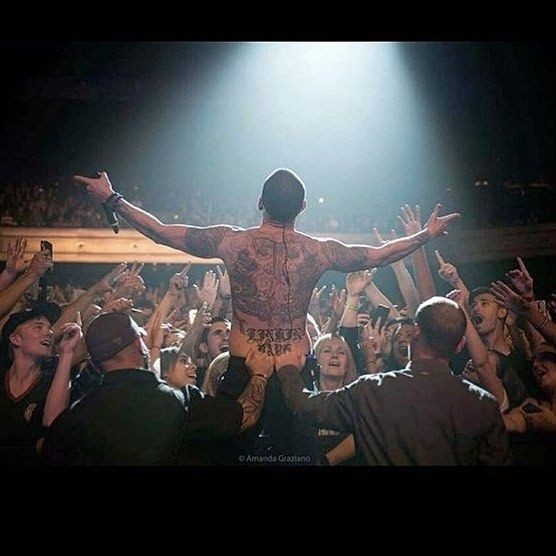 chester bennington