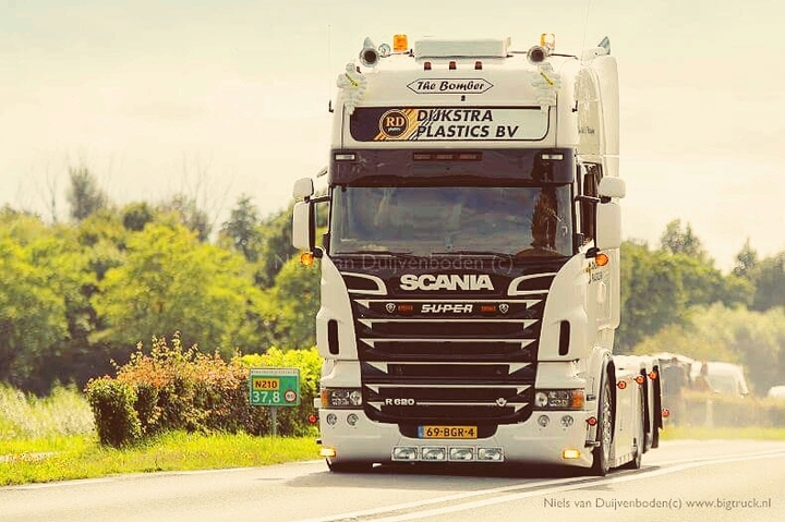 Truck