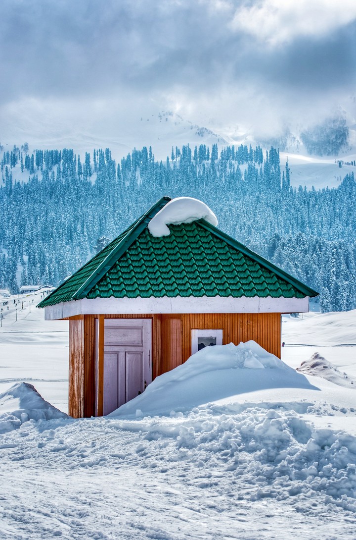 lonely house