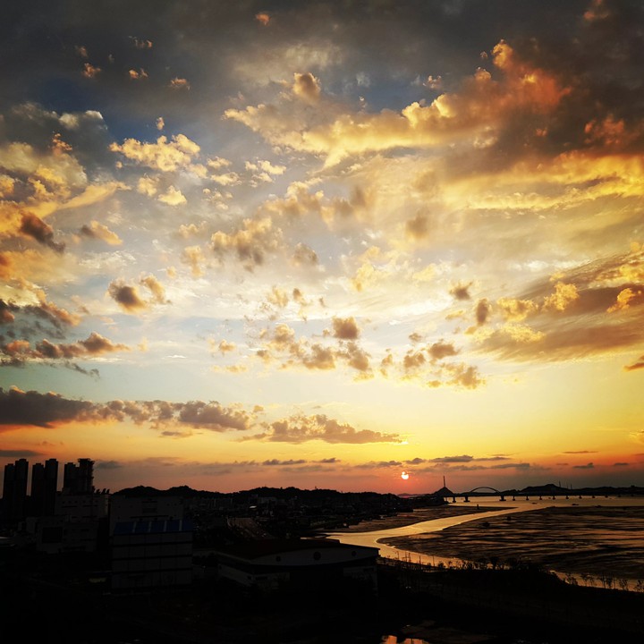 석양