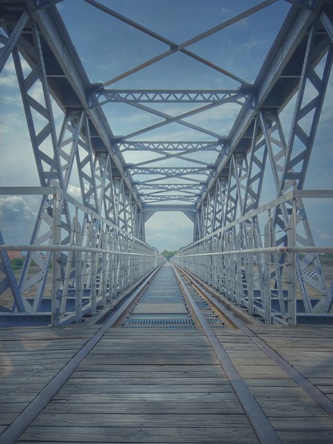 Huwei Steel Bridge