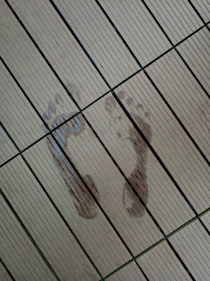 footsteps  ×××