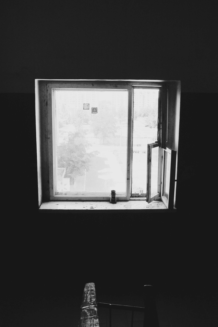 окно