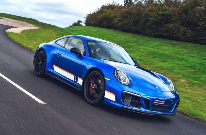 #Porsche