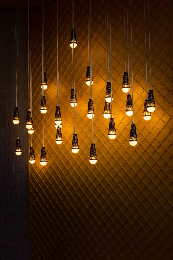 light bulb wall decoration