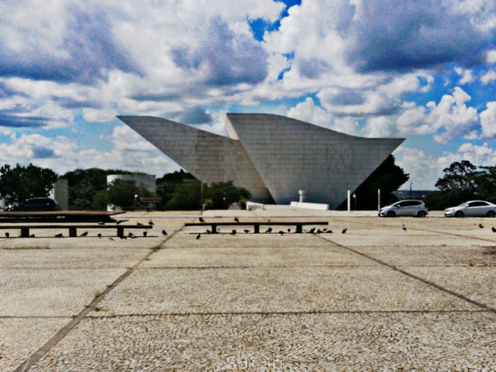 Praça dos Tres Poderes _ Brasilia