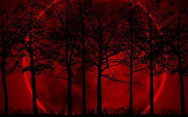 Red moon