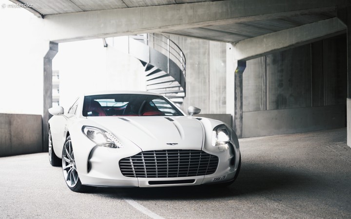 Aston Martin One-77
