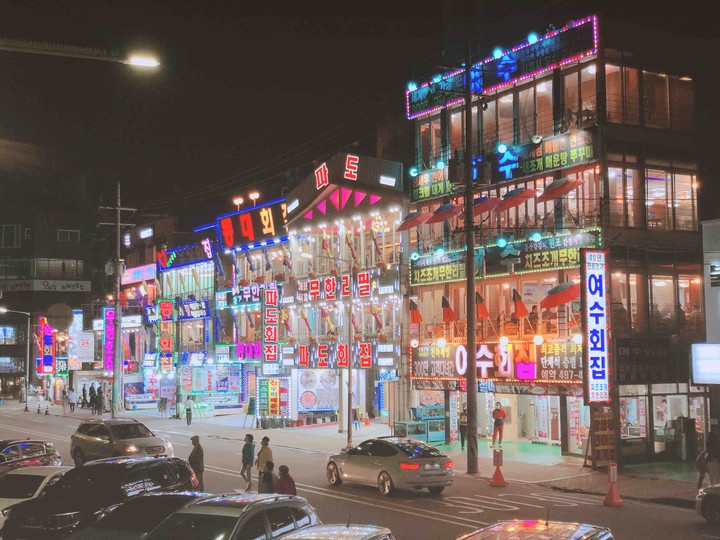 Seafood Market & Restaurant