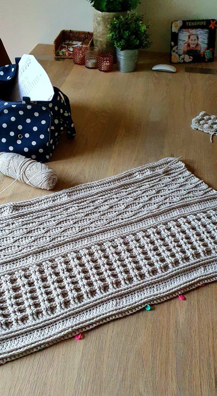 Crochet blanket