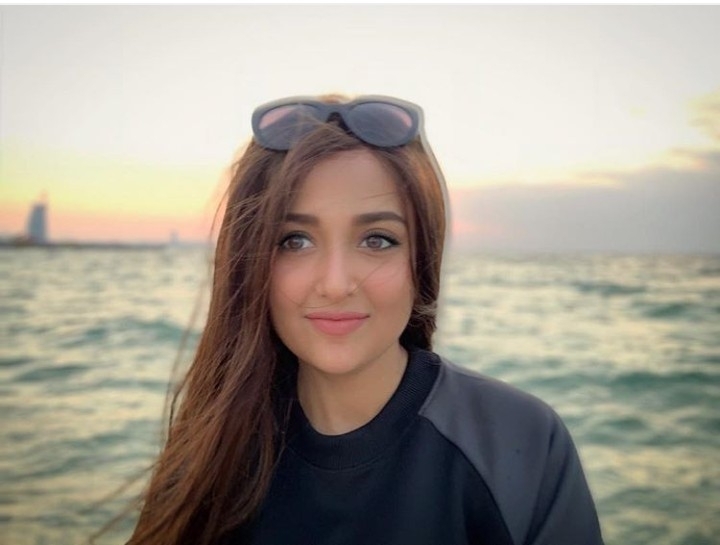 monali thakur