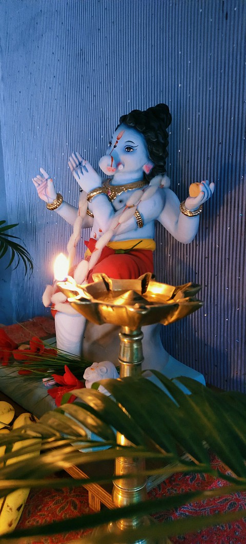 home ganesh murti