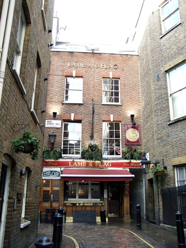 The Lamb & Flag