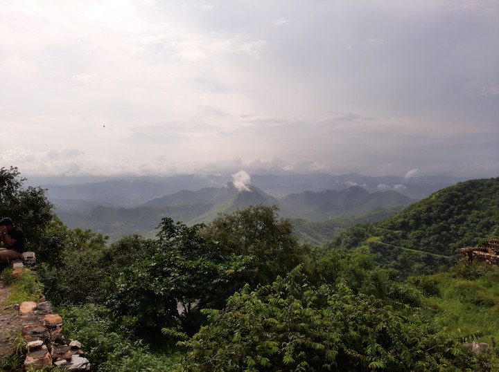 Cloud's on hill
