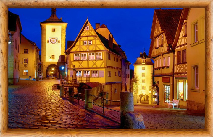 Golden Night