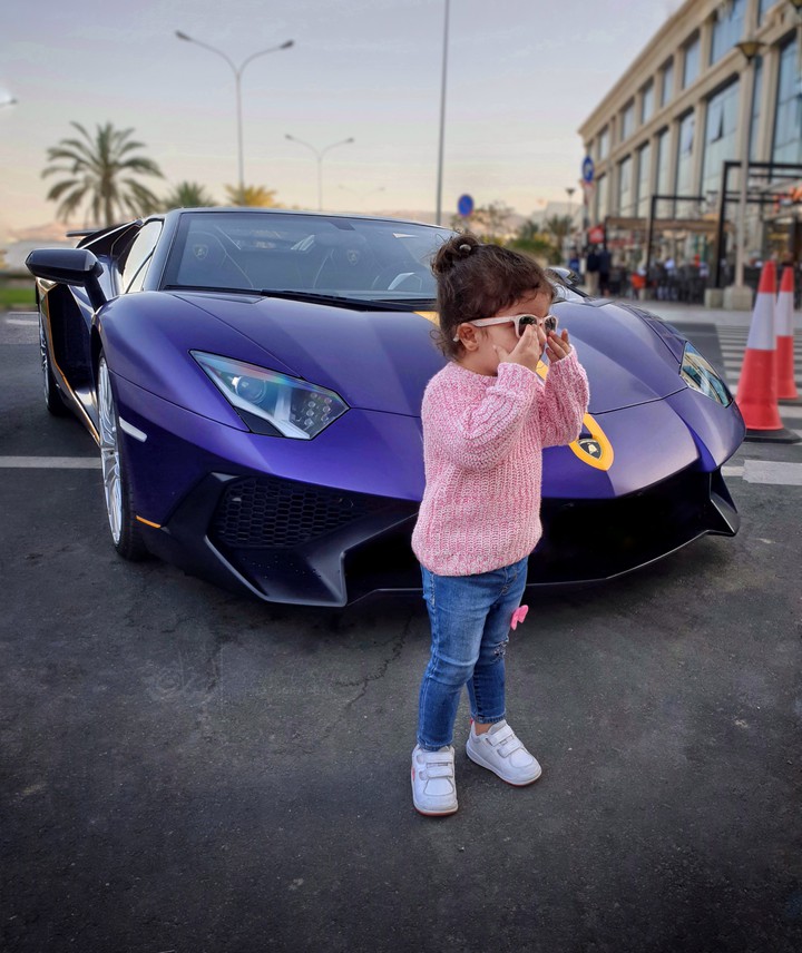 look at my Lamborghini