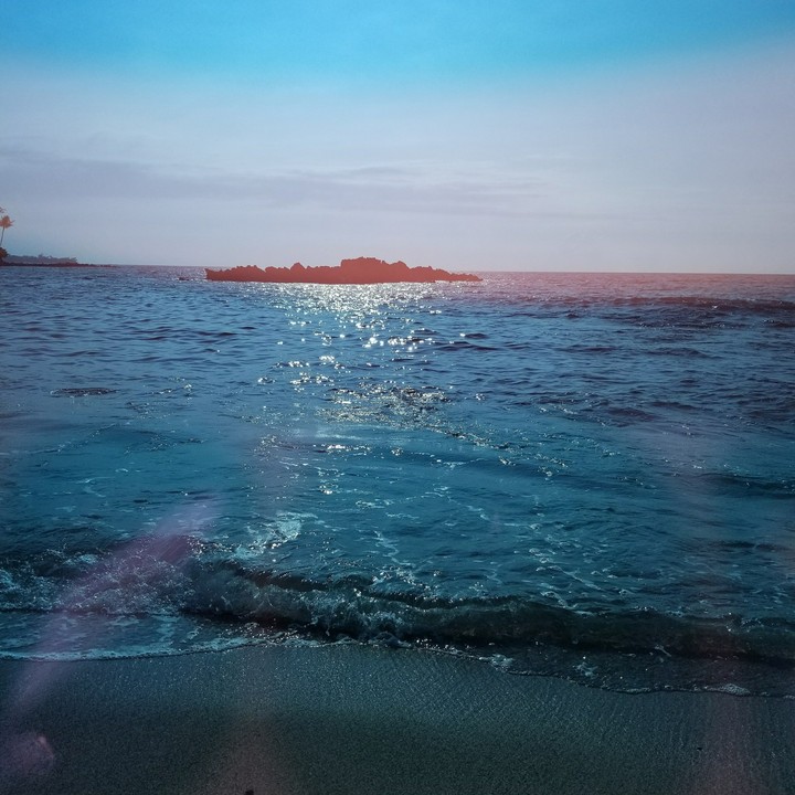 ocean through sunglasses