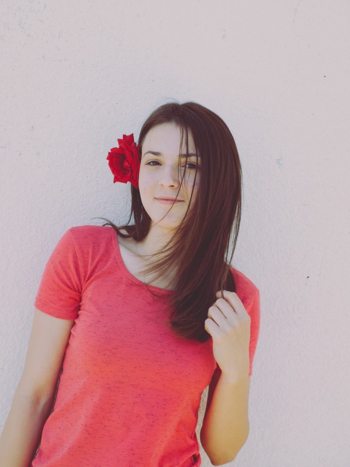 roses girl