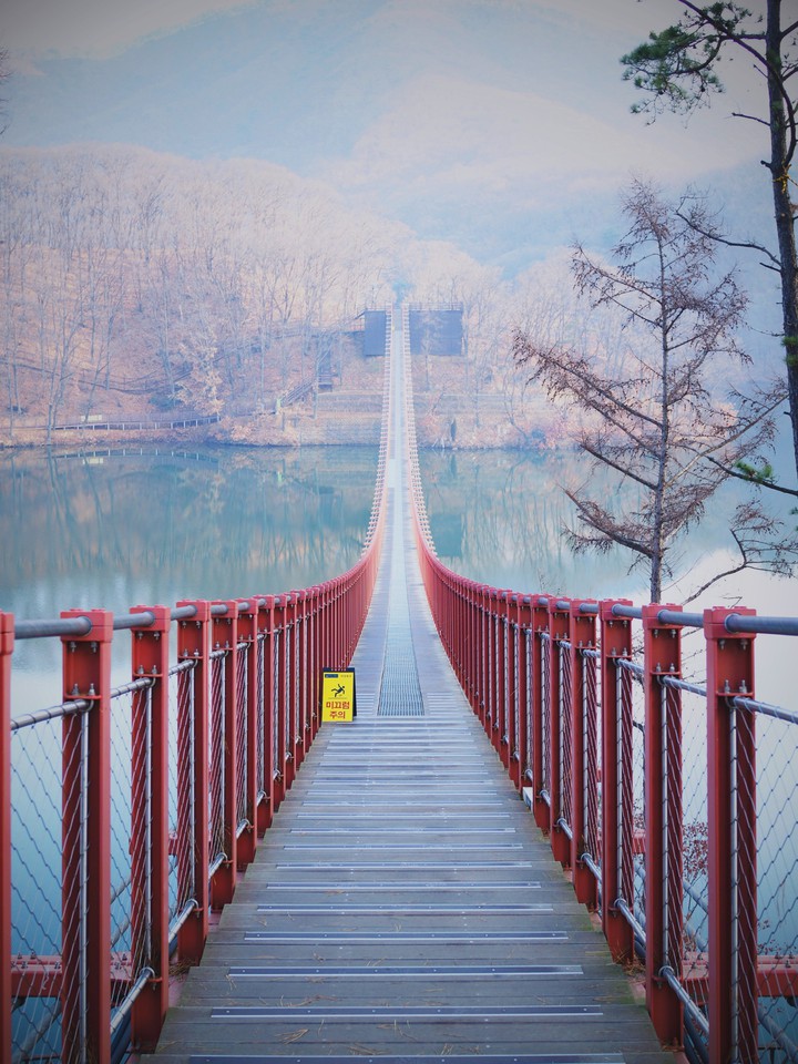 Korea bridge