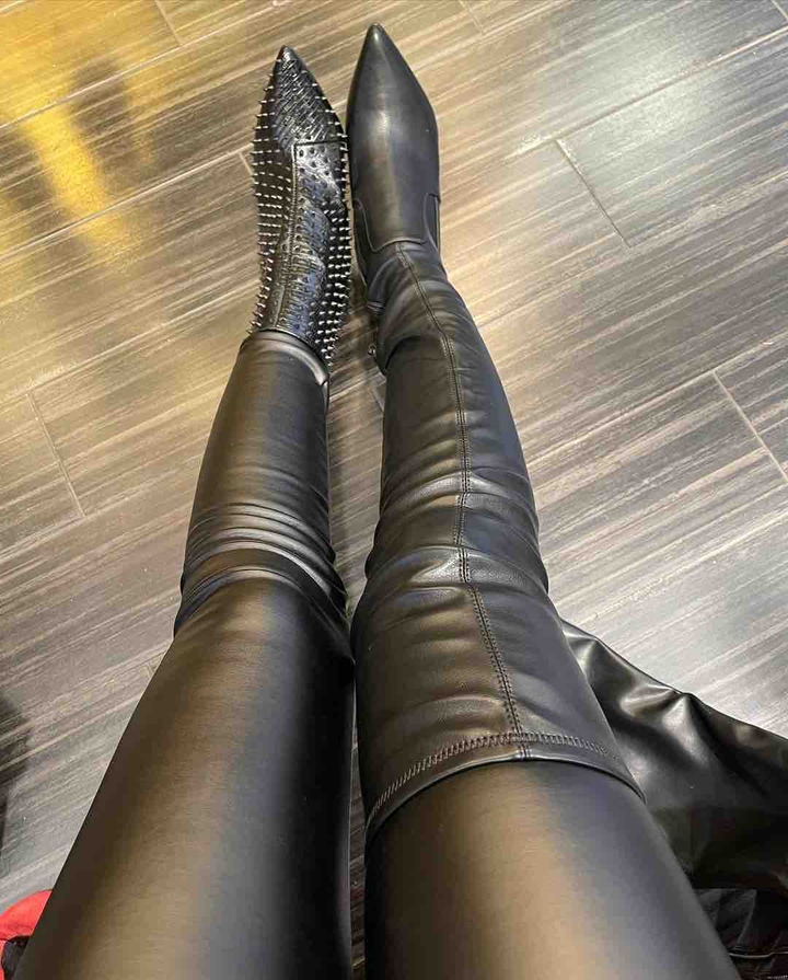 leather pants