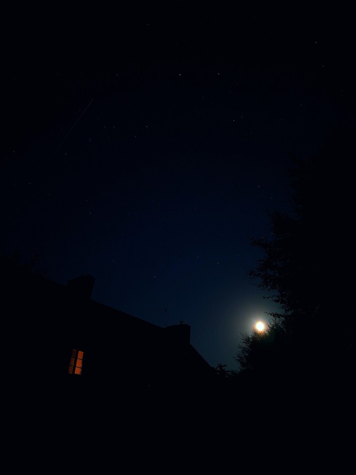 deep sky blue