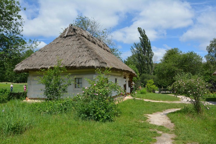 Ukrainian house 18th century