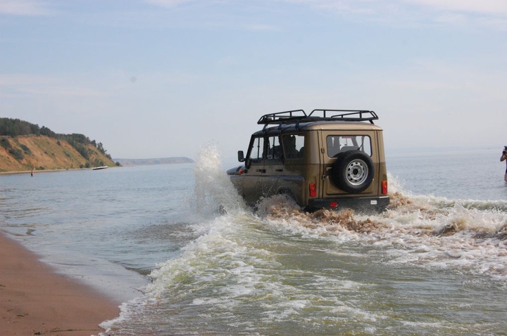 uaz