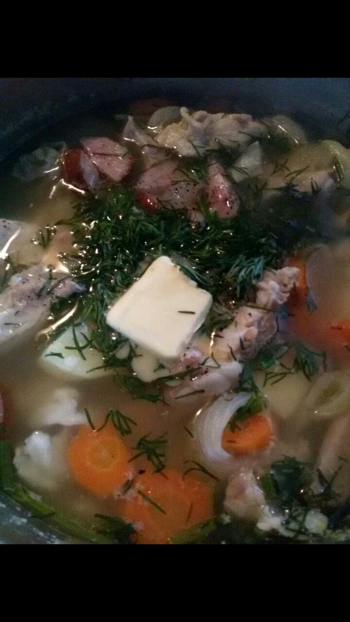 Супчик с копченой колбаской