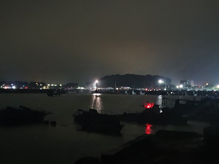 바다 야경
