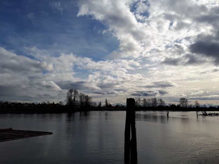 cloudy cloud
