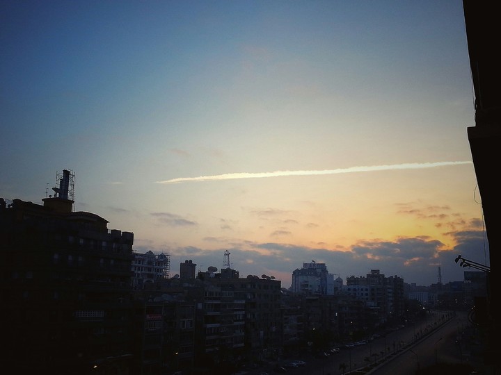 sky line during sunrise