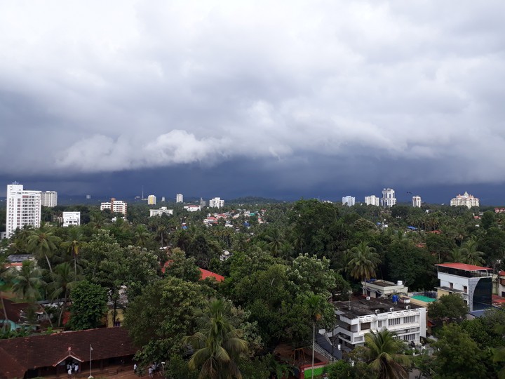 before thunderstorms strike