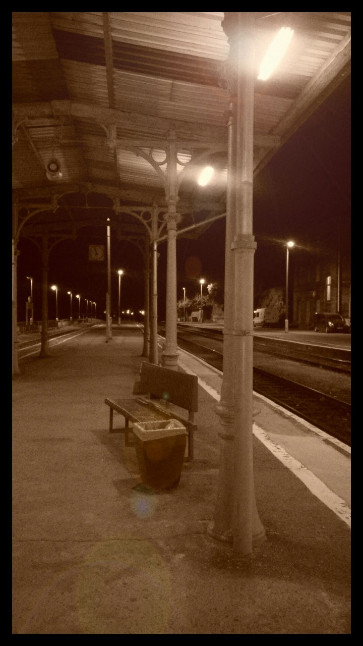 railway station in Nysa